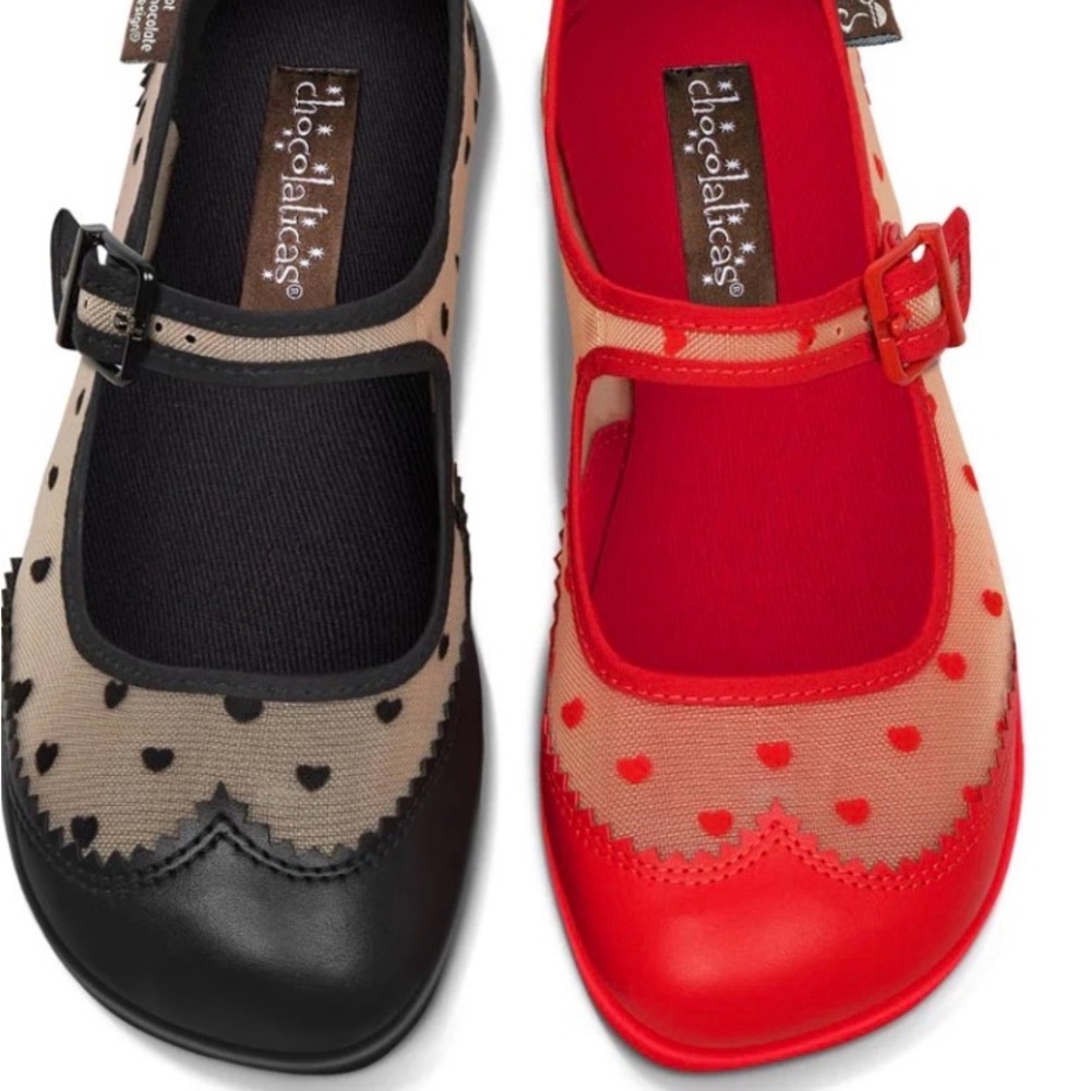 Chocolaticas Havana Hearts Mary Janes Size 36 w/ Box Certificate